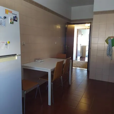 Quarto No Infantado - Loures Homestay szállás *